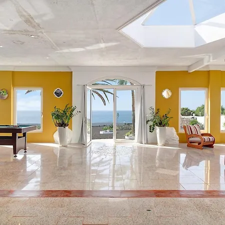 Casa Atlantico * Tias
